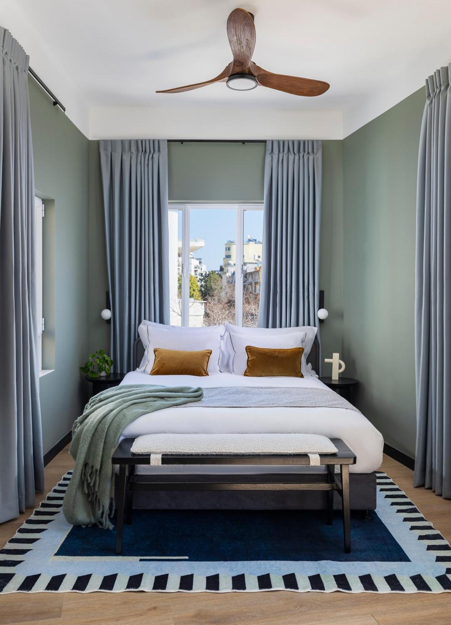 Albi Downtown Hotel 4*